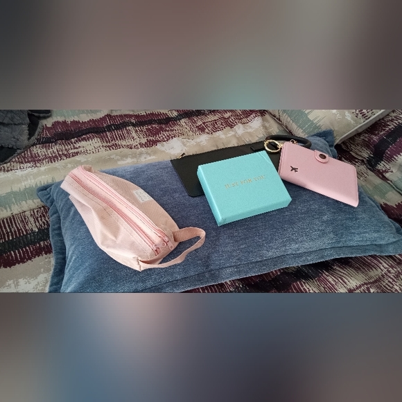 New Ladies Accessories Bundle - Picture 1 of 15